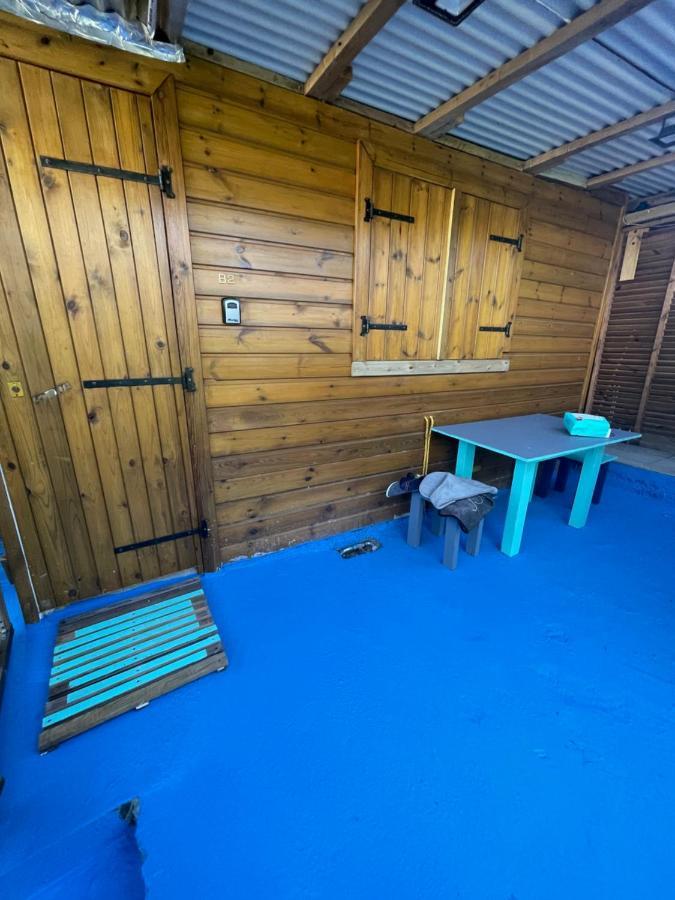 2 Bungalows Au Bord De La Plage De Montal A Moule Loues Individuellement Ou Ensemble Le Moule Dış mekan fotoğraf